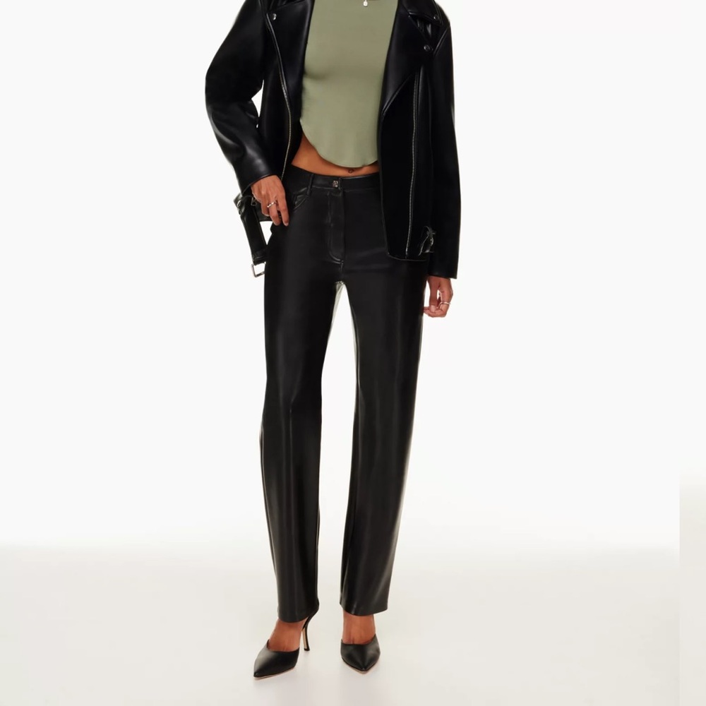 Aritzia Melina pant size 6 black regular length - Picture 2 of 7